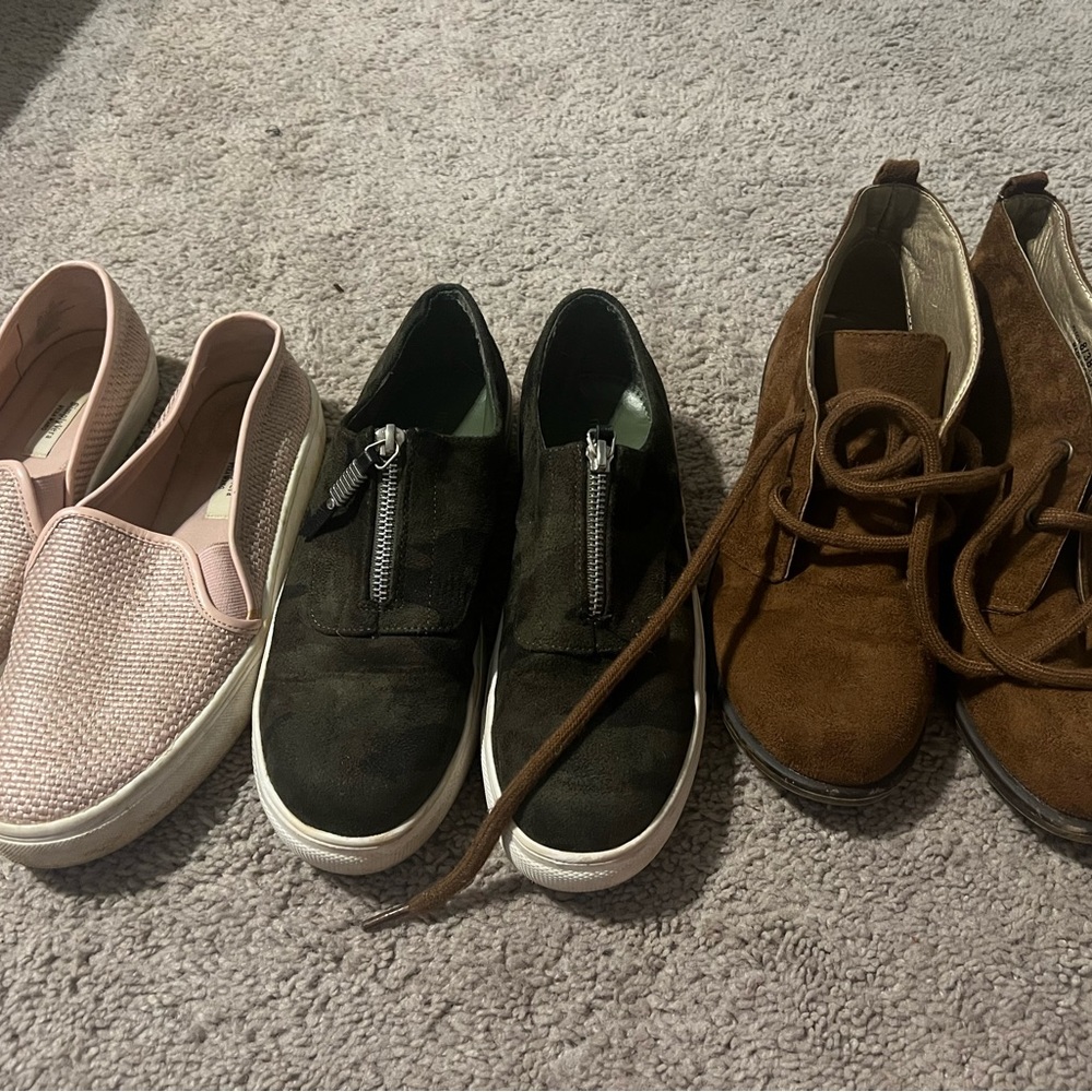 Womens size 8 bundle shoes